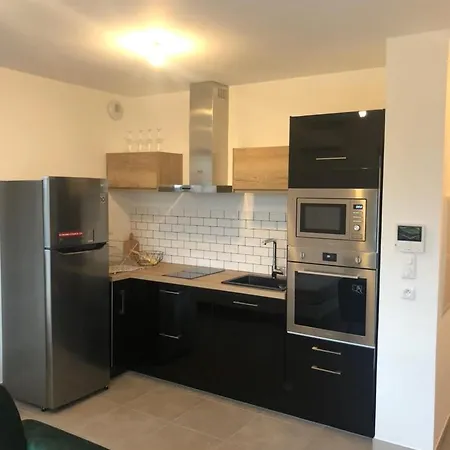 T1 De Standing Avec Vue Appartement Corte (Corsica)